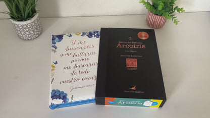 Biblia de Estudio Reina Valera 1960 Arco Iris color Blanco con Flores